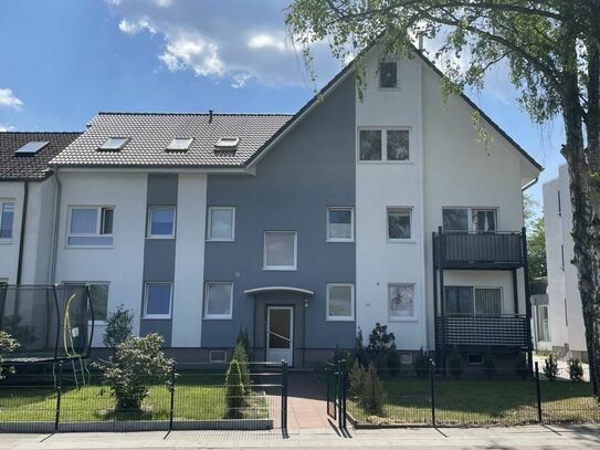Vollständig saniertes Mehrfamilienhaus mit 8 Wohneinheiten nahe dem Zentrum von Rahlstedt