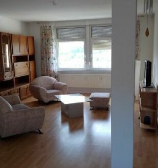 TOP-MÖBLIERTE FERIEN-Wohnung für 2-4 Personen Nähe A4 + A14 + Dresden + Chemnitz pro WOCHE 450€