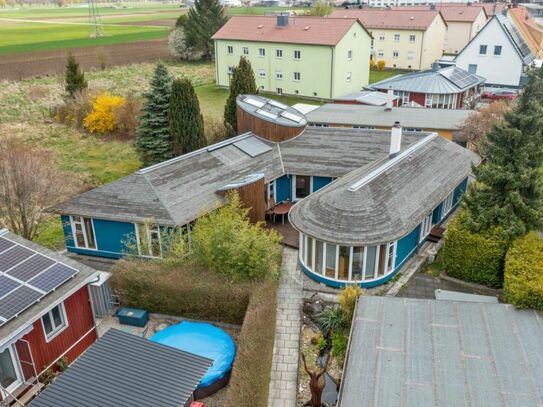 Sensationelles Einfamilien-Bungalow mit lauter runden Ecken im Feng Shui Stil in Bobingen.