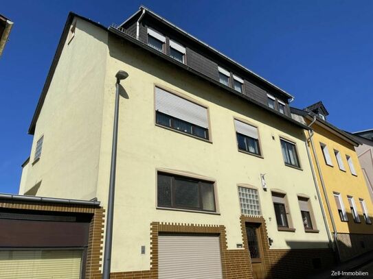 PREISREDUZIERUNG - Großzügiges Ein- bis Zweifamilienhaus mit Gewerbefläche in zentraler Lage von Rüdesheim zu verkaufen