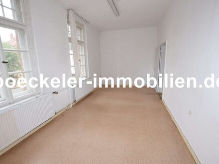 Bürogetage, hell und gut erreichbar, optimal für kleine Unternehmen