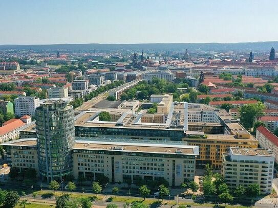 Alles an einem Ort | Arbeitswelten mit Blick auf die City von Dresden