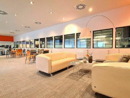 Helle Bürofläche mit ca. 500 m² in Freiberg - ab sofort zur Miete!