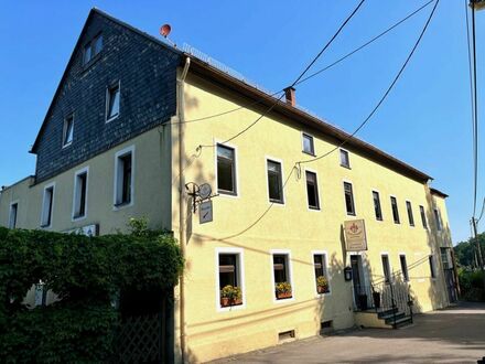 Haus zum Umbau als Mehrfamilienhaus inkl. zus. Baugrundstück im Speckgürtel von Dresden