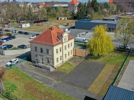 Ideal für Eigennutzer oder Entwickler - Bürovilla mit Potential in Radeberg zum Kauf!