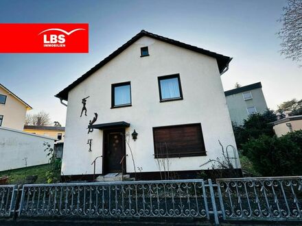 Einfamilienhaus mit Garten und Garage in Rhöndorf – Wohnen auf ca. 140 qm