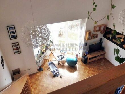 Bestlage im Stadtwesten : 2,5 Zimmer-Galerie-Wohnung inkl. TG-Stellplatz