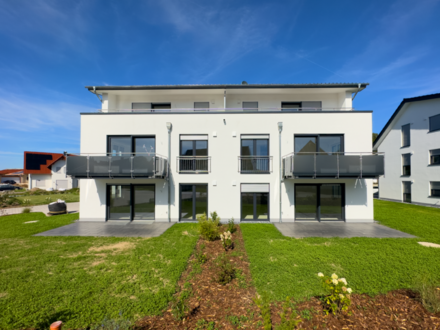 Wohnen & Leben im modernen Neubau, in zentraler Lage von Hille - Obergeschoss links