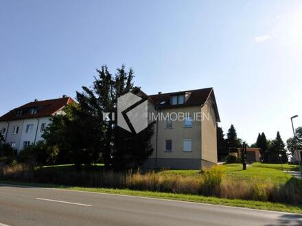 Mehrfamilienhaus (voll vermietet) nebst Baugrundstück
