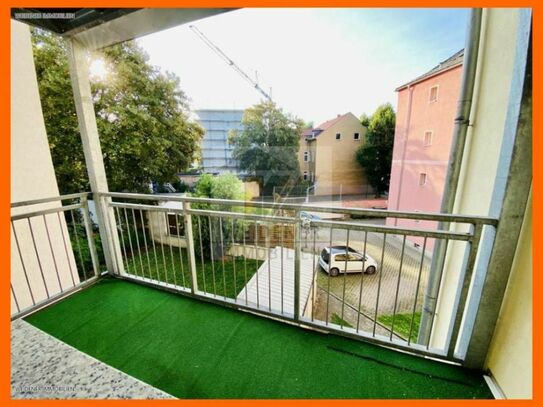 1 Raum Singlewohnung mit Balkon und Aufzug in der Innenstadt!