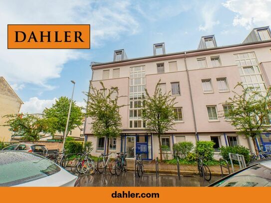 BEZAUBERNDE 2-ZIMMER-WOHNUNG IN BESTLAGE MIT KLEINER TRAUMHAFTER SÜD-TERRASSE