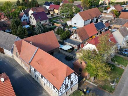 Wohnhaus mit viel Nebengelass in Donndorf zu verkaufen