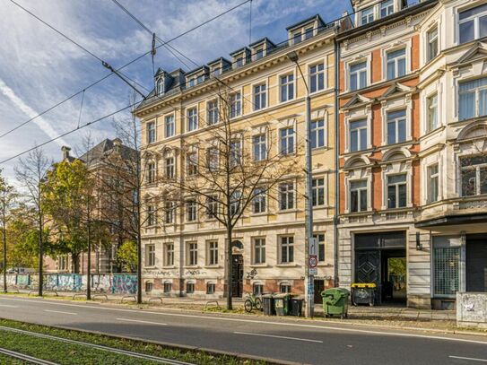 Hier werden Sie glücklich! // SANIERTE ETW IM LEIPZIGER SÜDEN // Parkett + Balkon + Gartenanteil