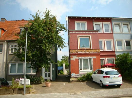 3 Mehrfamilienhäuser in 23558 Lübeck-St. Lorenz-Süd (Nähe Dräger)