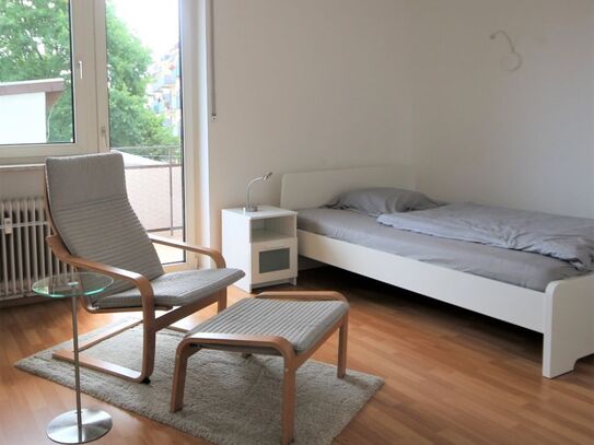 **Großes WG Zimmer mit Balkon in Alt Saarbrücken**