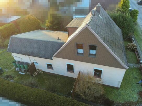 - VERKAUFT - Alpers Immobilien: Einfamilienhaus mit Anbau in ruhiger Seitenstraß