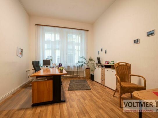 ARBEITEN UND WOHNEN - Wohnung mit Balkon und angrenzendem Ladenlokal in Neunkirchen!