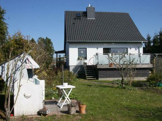 Gepflegtes familienfreundliches Einfamilienhaus in ausgezeichnetem Zustand in Sagard auf Rügen