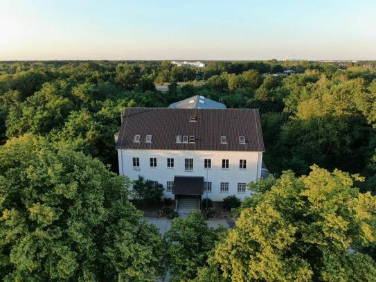 Gewerbeeinheit (Halle) mit Außenfläche direkt beim TIP-Gelände zu vermieten - Stellplätze möglich