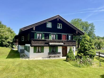 Wunderschönes Eckgrundstück mit Bauernhaus zum Sanieren oder Möglichkeit zur Neubebauung