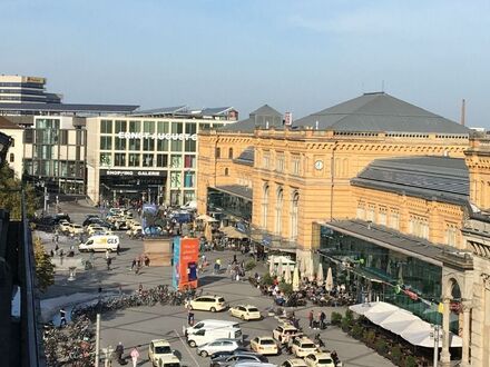 FIH - DER GEWERBEMAKLER - Edle Büroflächen am HBF