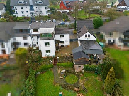 Much-Oberheiden:
Großzügiges Eigenheim, Werkstatt, Hofhaus, Doppelcarport und herrliches Grundstück