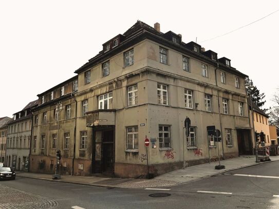 unsaniertes Bankhaus - denkmalgeschütztes Wohn- und Geschäftsgebäude in City-Lage von Altenburg