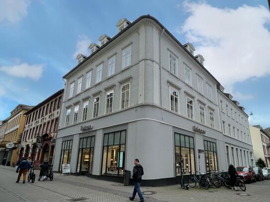 RICH - Attraktive Altbau-Büroflächen in der Fußgängerzone "Hauptstraße" - provisionsfrei!