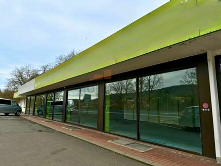 Büro / Praxisräume in Euerdorf mit barrierefreiem Zugang,
Parkplätze, ab Januar 2024 zu vermieten