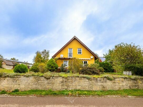 Charmantes Haus mit Ausbaupotential in idyllischer Lage