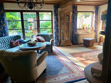 Einfamilienhaus mit idyllischem Innenhof in Kobern-Gondorf!