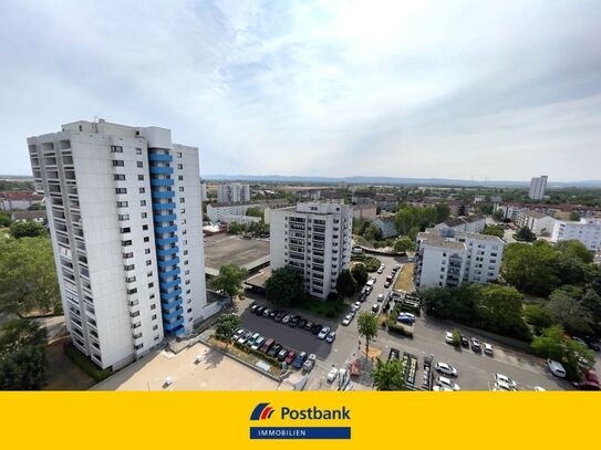 Helle 2-Zimmerwohnung inklusiv Tiefgaragenplatz und Balkon