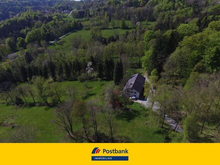 Wohnen in idyllischer Alleinlage! Landhaus mit ca. 3,7 ha Grundstück im Gemeindeber. Schöllnach