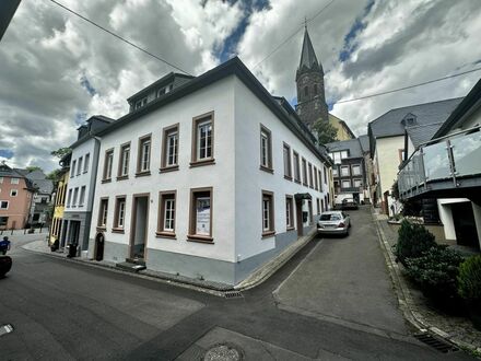 Eigentums- oder Ferienwohnung. Wohnen in historischem Gebäude an der Mosel