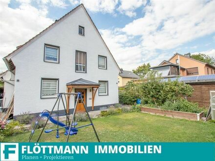 Top saniertes Zweifamilienhaus in Detmold!