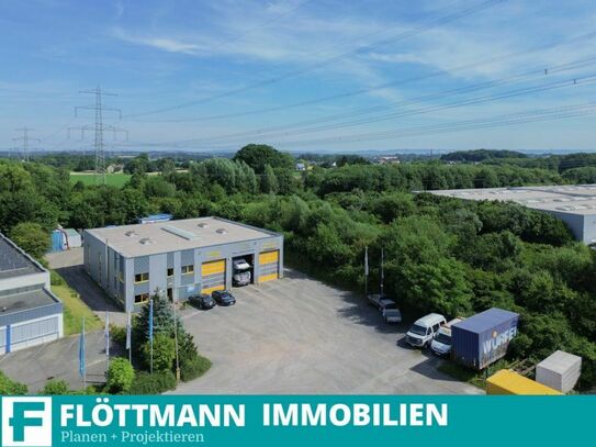 Gewerbehalle mit Betrieb in attraktivem Industriegebiet von Leopoldshöhe!