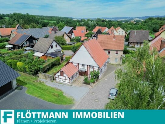Sanierungsbedürftiges Fachwerkhaus in naturnaher Lage von Blomberg-Reelkirchen!
