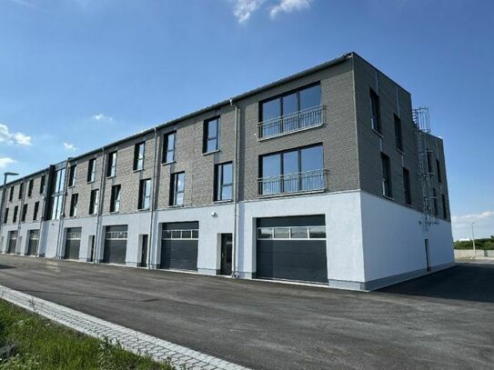 Neubau 158 m² Lager/Werkstatt mit 68 m² Büro in Gablingen b. Augsburg