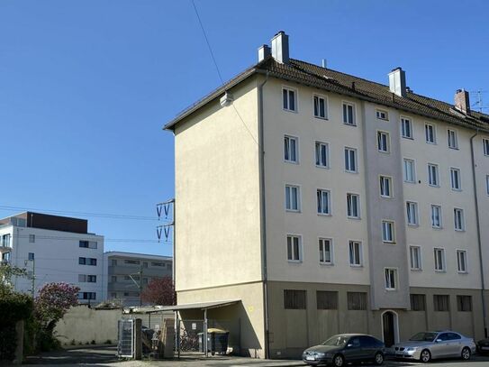 12-Familienhaus, voll vermietet, seit 2008 aufgeteilt in ETW, NKM 67.902€, gute Wohnlage in Nürnberg