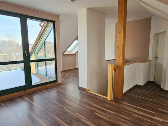 *RESERVIERT* Maisonettewohnung mit Dachterrasse an der Neiße zu verkaufen