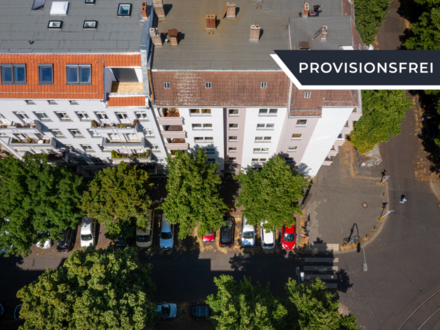 Dachgeschossneubau-Potenzial: Vier Einheiten + Lagerfläche für eigene Ideen in Berlin-Friedrichshain