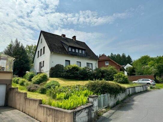 RUDNICK bietet TRAUM für TIER-/, Garten- und Ruheliebhaber: Haus mit 2 Wohnungen auf 3.700 qm Grd.
