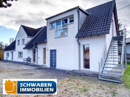 ALT TRIFFT NEU - stilvoll saniertes Bauernhaus mit 2 angebauten Apartments in Bubesheim zu verkaufen