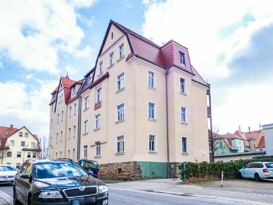 Tolles Einsteigerinvestment in Bautzen - Denkmal-MFH mit 4 langjährig vermieteten Balkon-Wohnungen.