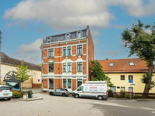 Potential auf 11 % Rendite - einfach zu entwickelndes MFH - Denkmal neben Zwickau.