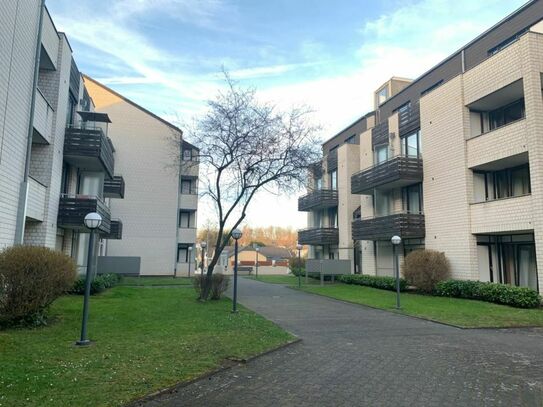 BONN Appartement, Bj. 1985 mit ca. 26 m² Wfl. Küche, Terrasse. TG-Stellplatz vorhanden, vermietet.