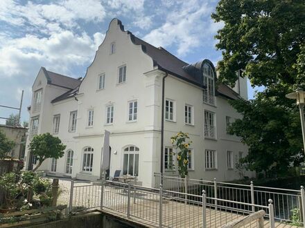 Mortainplatz in Thannhausen:
Attraktive und helle Zwei-Zimmer-Wohnung in zentraler Lage