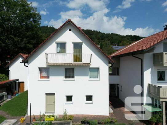 Einfamilienhaus in begehrter Lage mit Bergblick!