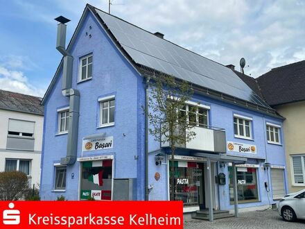 Zweifamilienhaus / Wohn- und Geschäftshaus in Siegenburg