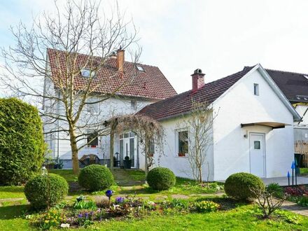 Gut saniertes Wohnhaus mit Werkstatt/Atelier, attraktivem Grundstück in zentraler Lage vonNeugablonz